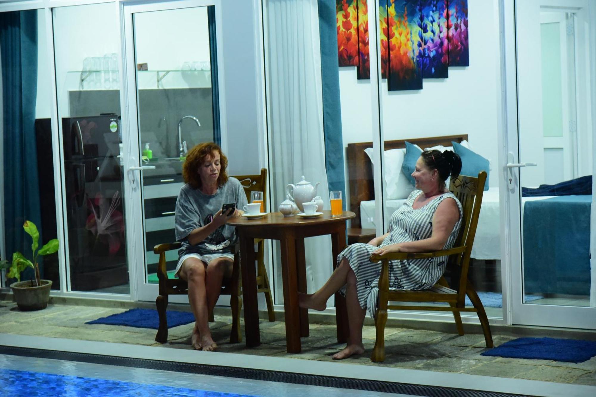Di Sicuro Tourist Inn هيكادوفا المظهر الخارجي الصورة