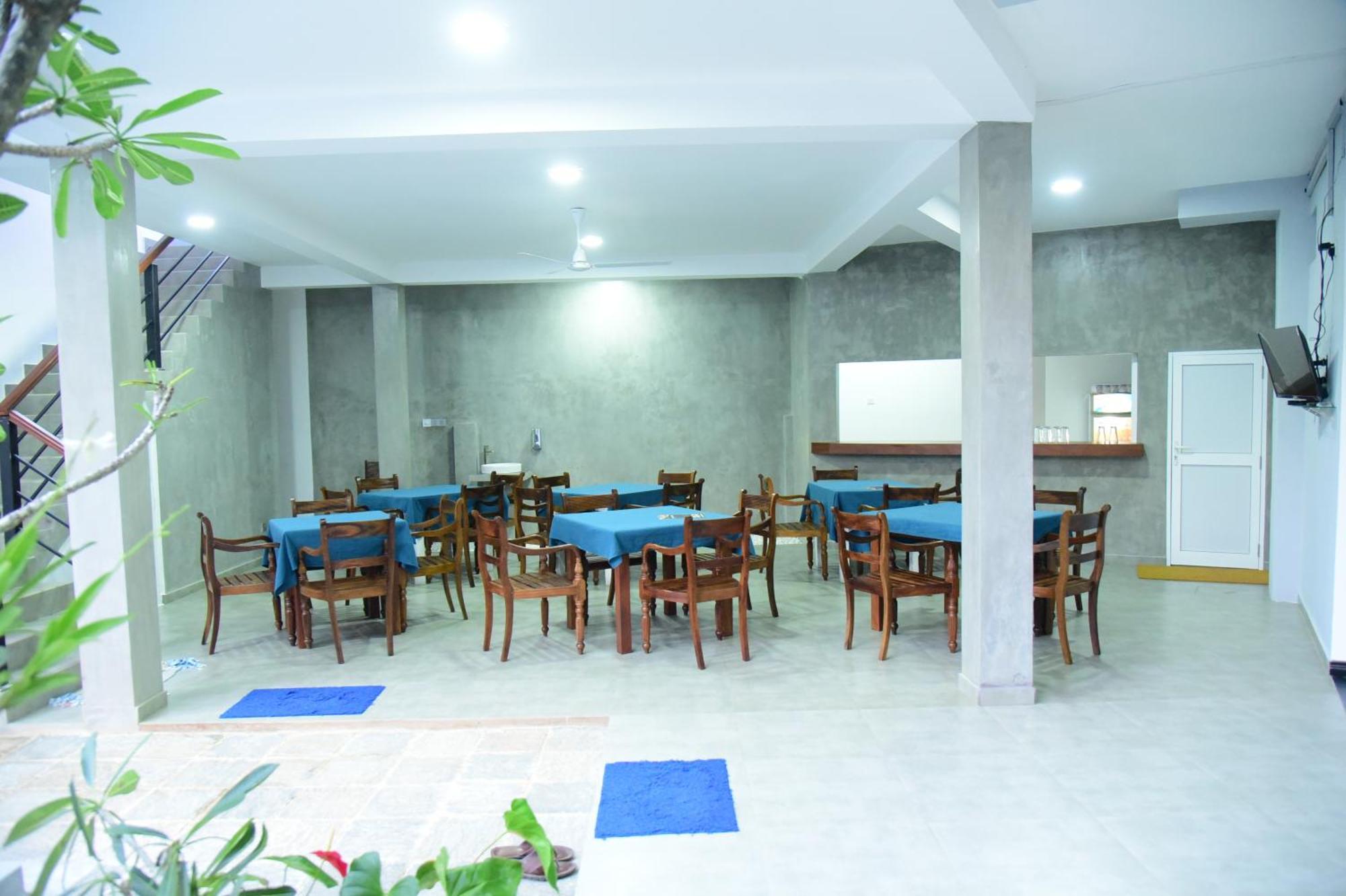 Di Sicuro Tourist Inn هيكادوفا المظهر الخارجي الصورة