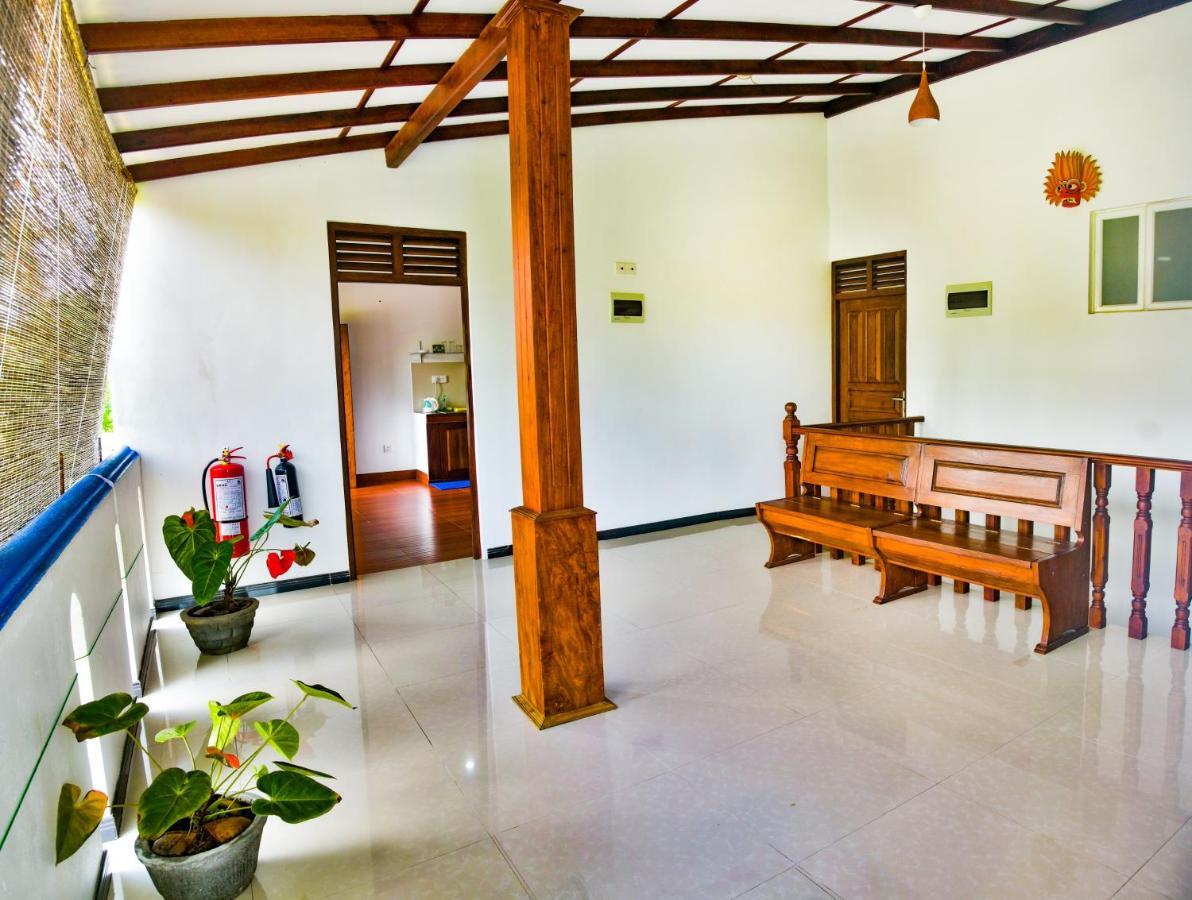Di Sicuro Tourist Inn هيكادوفا المظهر الخارجي الصورة