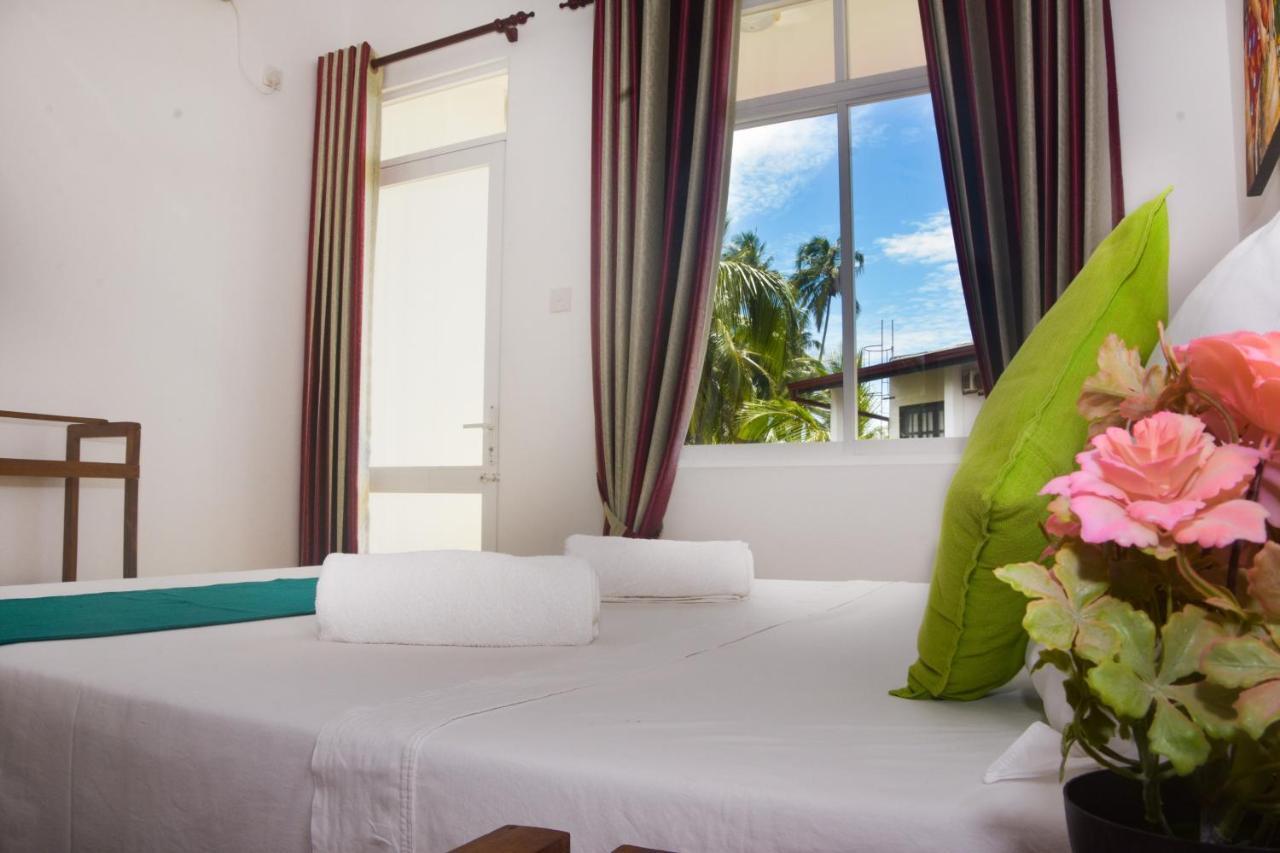 Di Sicuro Tourist Inn هيكادوفا المظهر الخارجي الصورة