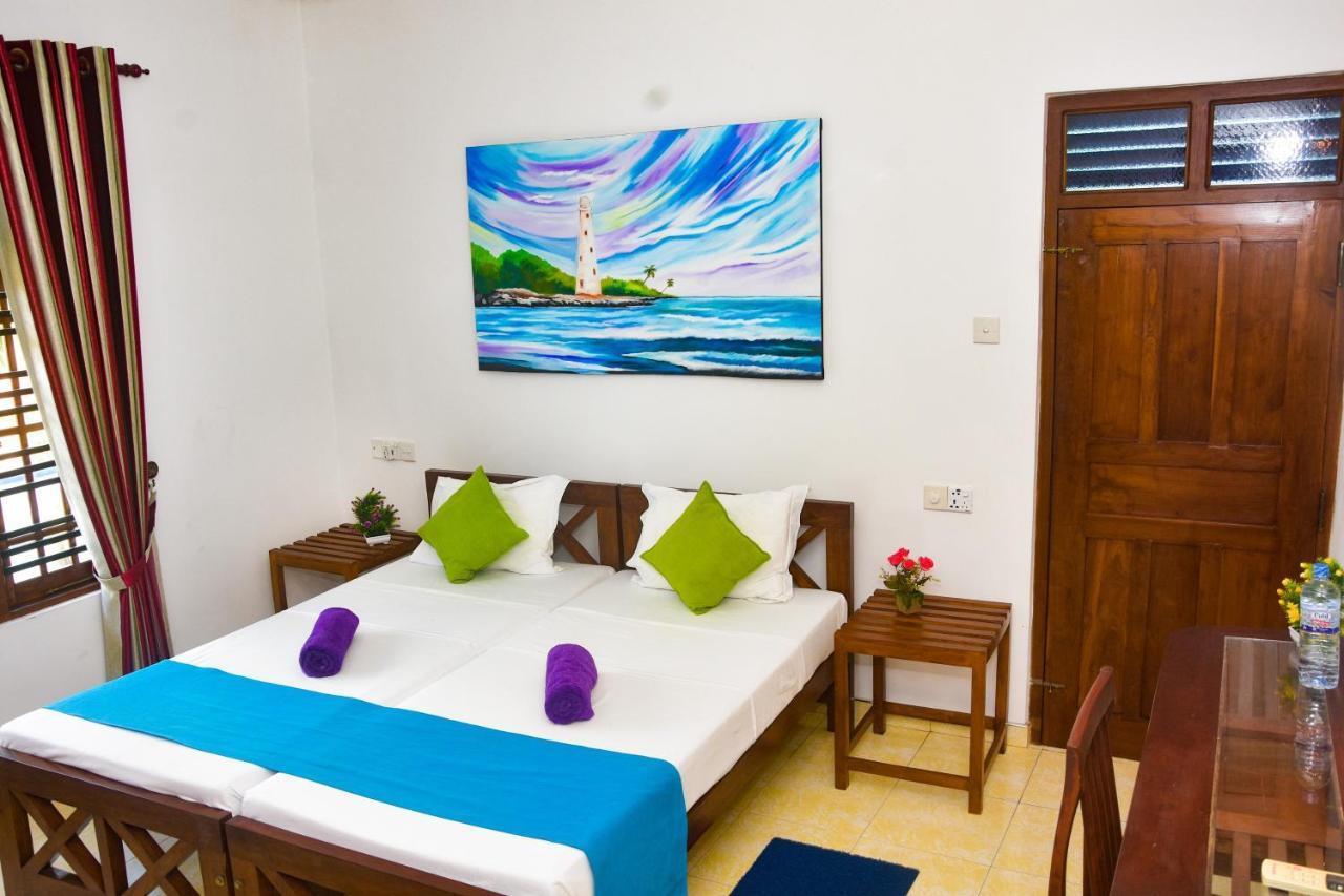 Di Sicuro Tourist Inn هيكادوفا المظهر الخارجي الصورة